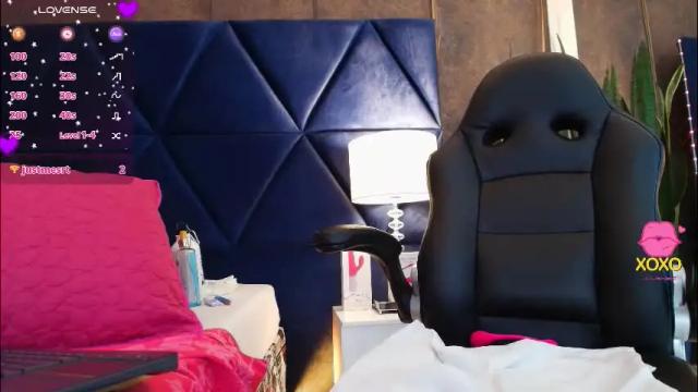 Thumbnail 3, evaa_cloee's Stream at Chaturbate, 1 month ago