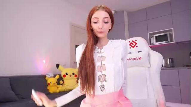 Image 7 of evaa_coy Stream on Chaturbate on 1 month ago