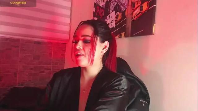 Image 7 of evaafoxxy_ Stream on Chaturbate on 1 month ago