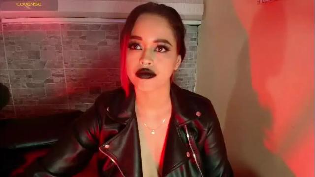 Image 2 of evaafoxxy_ Stream on Chaturbate on 1 month ago