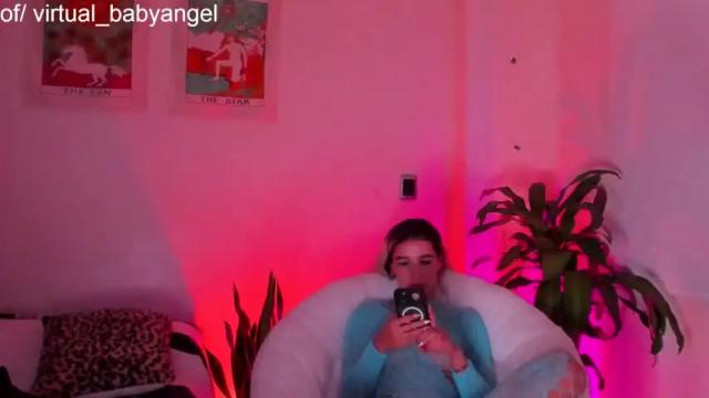Image 8 of evaarosse_ Stream on Chaturbate on 21 months ago