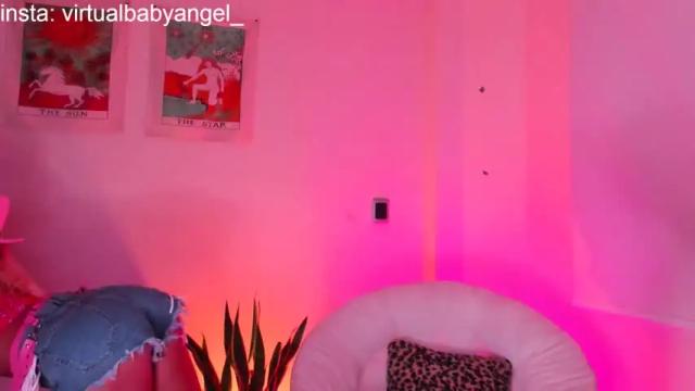 Image 2 of evaarosse_ Stream on Chaturbate on 21 months ago