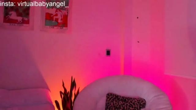 Image 7 of evaarosse_ Stream on Chaturbate on 21 months ago