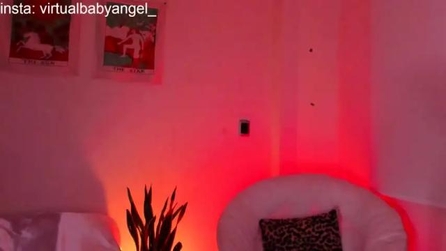 Image 3 of evaarosse_ Stream on Chaturbate on 20 months ago