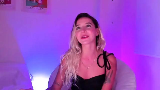 Thumbnail 3, evaarosse_'s Stream at Chaturbate, 20 months ago
