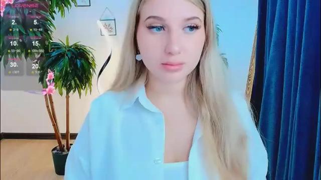 Thumbnail 1, evacadooo's Stream at Chaturbate, 2 months ago