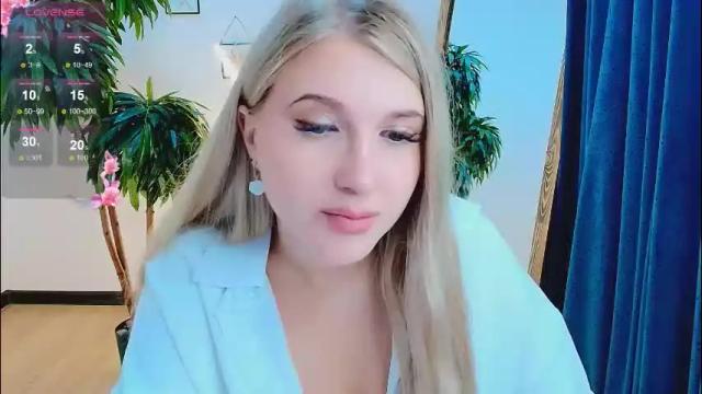 Thumbnail 2, evacadooo's Stream at Chaturbate, 2 months ago