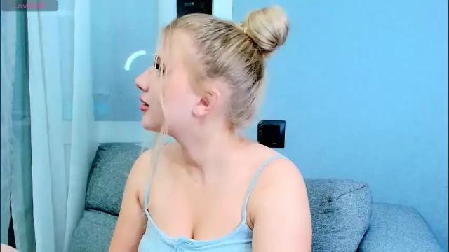 Thumbnail 1, evacadooo's Stream at Chaturbate, 2 months ago