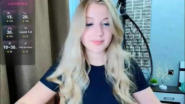 Image 10 of evacadooo Stream on Chaturbate on 2 months ago