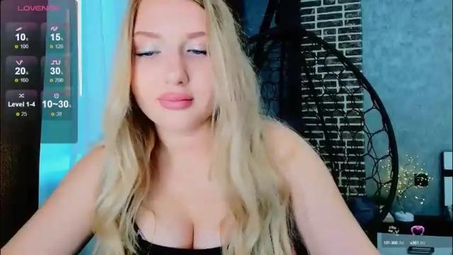 Thumbnail 2, evacadooo's Stream at Chaturbate, 1 month ago