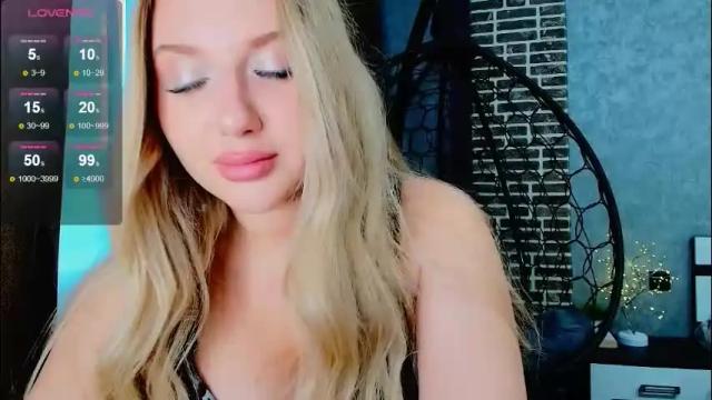 Image 7 of evacadooo Stream on Chaturbate on 1 month ago