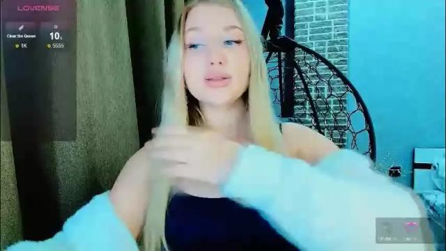 Image 8 of evacadooo Stream on Chaturbate on 1 month ago