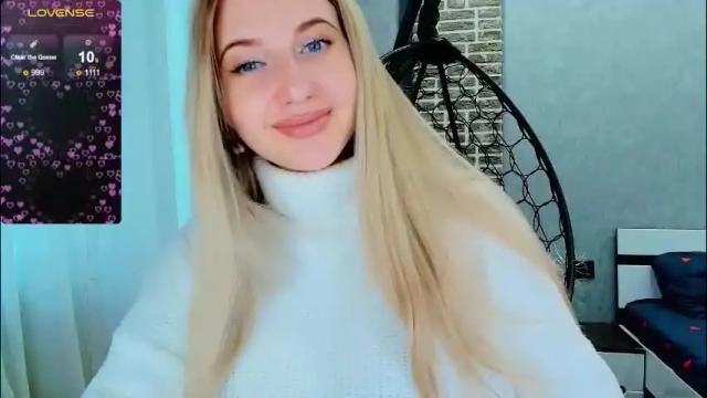 Image 11 of evacadooo Stream on Chaturbate on 8 days ago