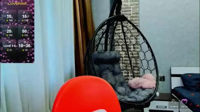 Image 2 of evacadooo Stream on Chaturbate on 8 days ago