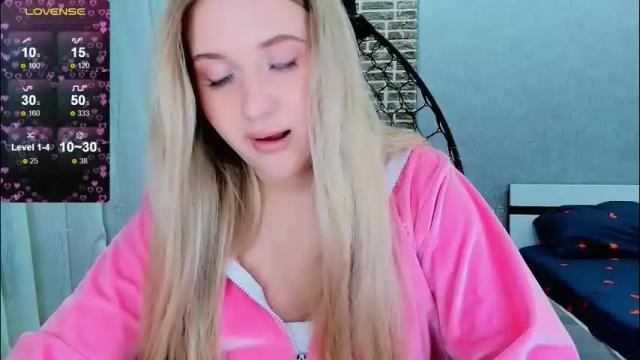 Image 7 of evacadooo Stream on Chaturbate on 5 days ago