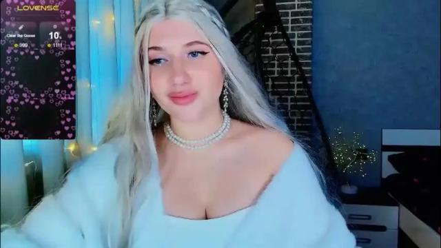 Image 12 of evacadooo Stream on Chaturbate on 2 days ago