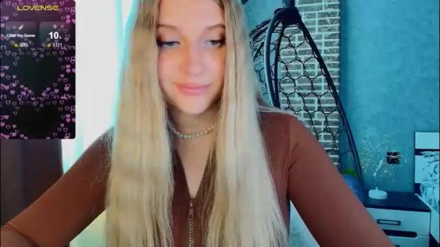 Image 8 of evacadooo Stream on Chaturbate on 2 months ago