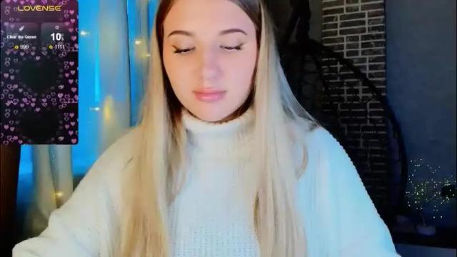 Image 12 of evacadooo Stream on Chaturbate on 2 months ago