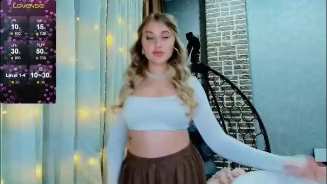 Image 11 of evacadooo Stream on Chaturbate on 2 months ago