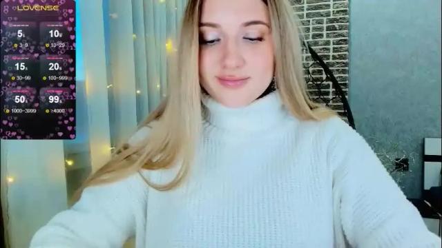 Image 12 of evacadooo Stream on Chaturbate on 1 month ago