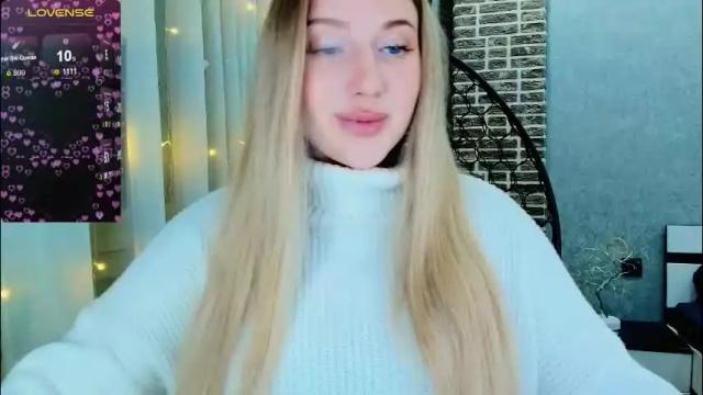 Image 3 of evacadooo Stream on Chaturbate on 1 month ago