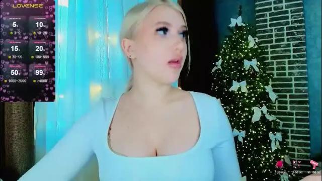 Image 11 of evacadooo Stream on Chaturbate on 1 month ago