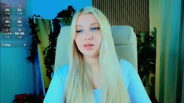 Image 8 of evacadooo Stream on Chaturbate on 18 days ago