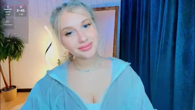 Image 2 of evacadooo Stream on Chaturbate on 12 days ago