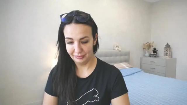 Image 11 of evadesantis Stream on Chaturbate on 18 months ago