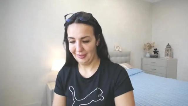 Image 7 of evadesantis Stream on Chaturbate on 18 months ago