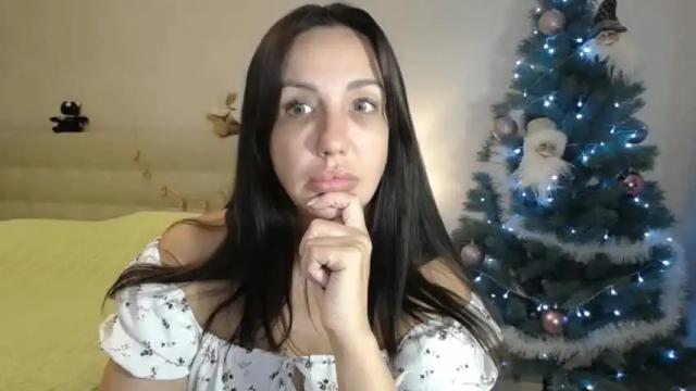 Image 11 of evadesantis Stream on Chaturbate on 18 months ago