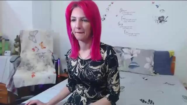 Image 7 of evadesireone Stream on Chaturbate on 13 months ago