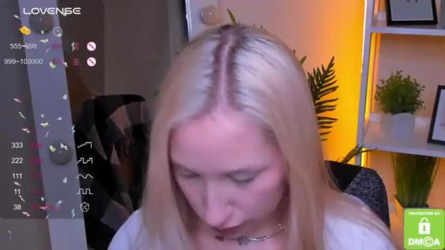 Image 7 of evaglass_ Stream on Chaturbate on 15 months ago