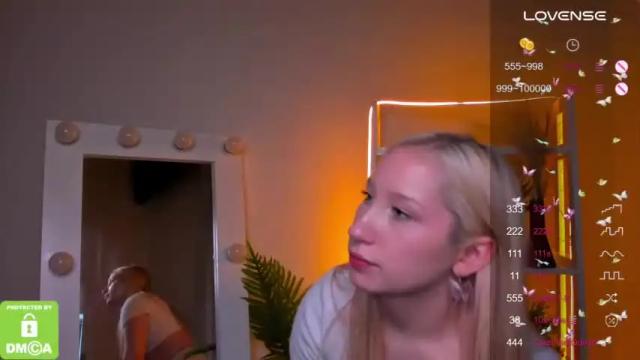 Image 12 of evaglass_ Stream on Chaturbate on 17 months ago
