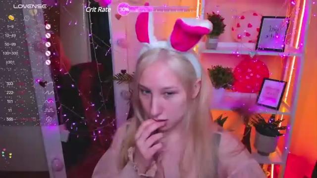 Image 3 of evaglass_ Stream on Chaturbate on 14 months ago
