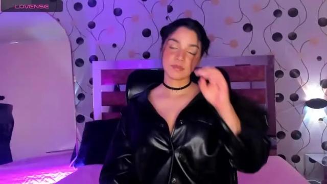 Thumbnail 1, evagoldenlife's Stream at Chaturbate, 13 months ago