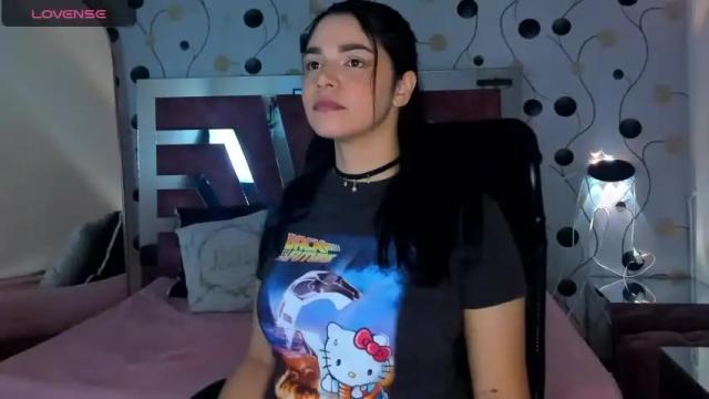 Image 6 of evagoldenlife Stream on Chaturbate on 13 months ago