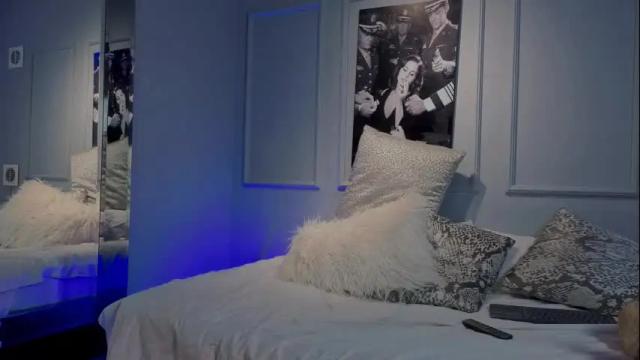 Image 4 of evajagger_ Stream on Chaturbate on 1 month ago