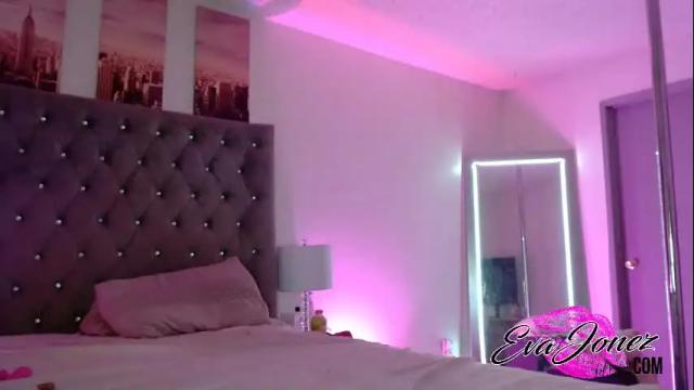 Image 6 of evajonez Stream on Chaturbate on 5 months ago