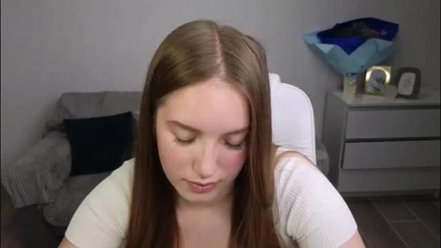 Image 10 of evajuly Stream on Chaturbate on 3 months ago