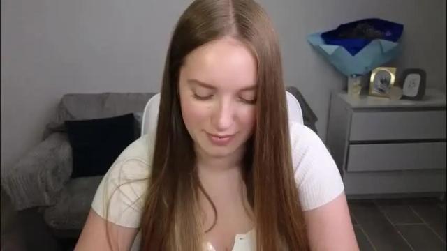 Image 7 of evajuly Stream on Chaturbate on 3 months ago