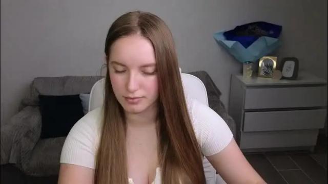 Image 4 of evajuly Stream on Chaturbate on 3 months ago