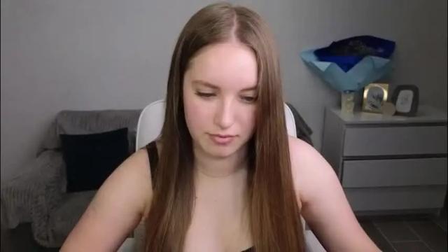 Image 2 of evajuly Stream on Chaturbate on 2 months ago
