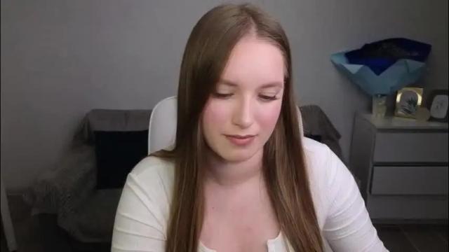 Image 11 of evajuly Stream on Chaturbate on 2 months ago