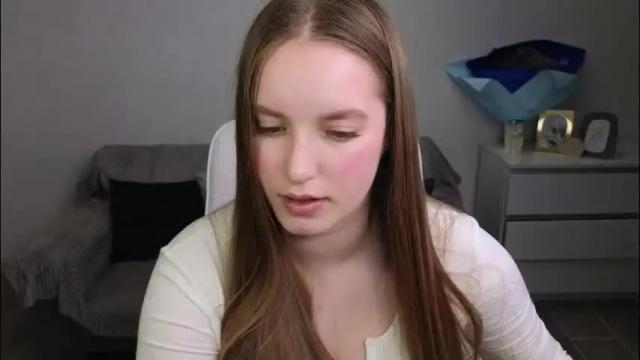 Image 10 of evajuly Stream on Chaturbate on 2 months ago