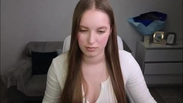 Image 12 of evajuly Stream on Chaturbate on 2 months ago