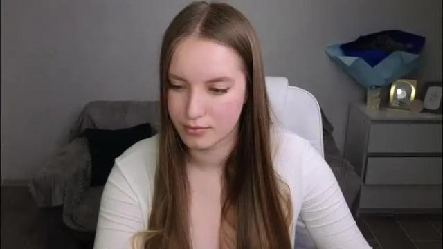 Image 6 of evajuly Stream on Chaturbate on 2 months ago