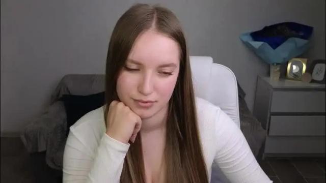 Image 8 of evajuly Stream on Chaturbate on 2 months ago