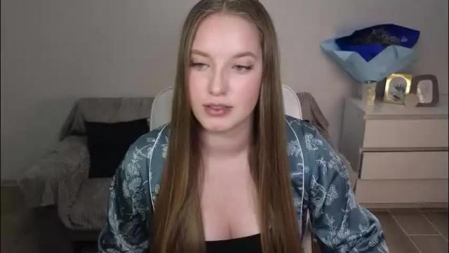 Image 3 of evajuly Stream on Chaturbate on 2 months ago