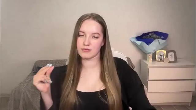 Image 2 of evajuly Stream on Chaturbate on 2 months ago